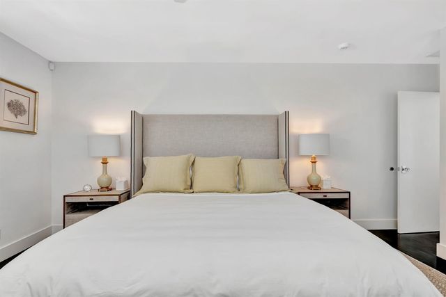 136 Worth Court S, West Palm Beach, FL 33405