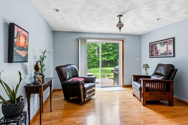 85 Karlin Road, Fremont, NH 03044