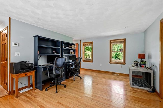 85 Karlin Road, Fremont, NH 03044