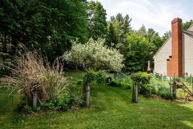 85 Karlin Road, Fremont, NH 03044