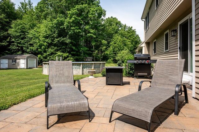 85 Karlin Road, Fremont, NH 03044
