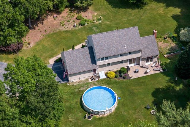 85 Karlin Road, Fremont, NH 03044