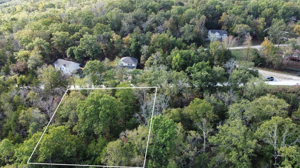 1012 Greentree Road, Rockaway Beach, MO 65740