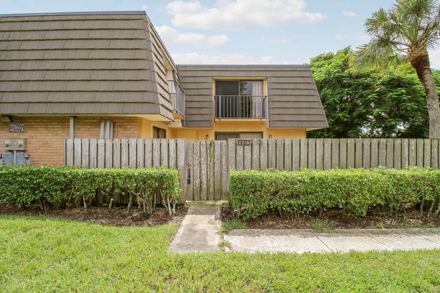 2218 22nd Way, West Palm Beach, FL 33407