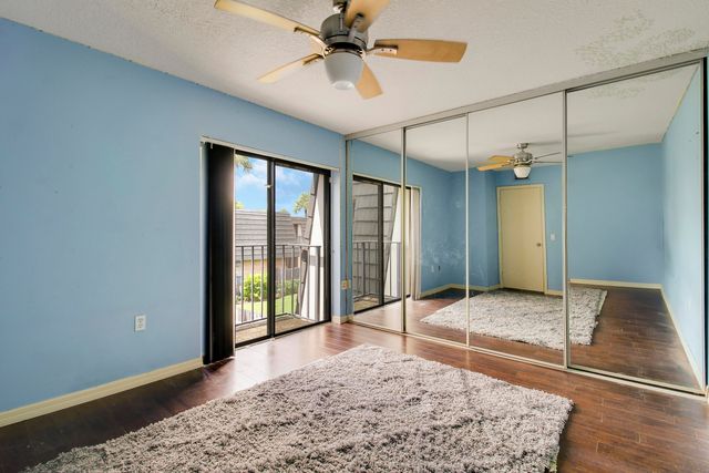 2218 22nd Way, West Palm Beach, FL 33407