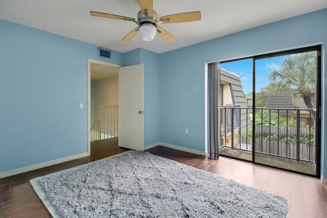 2218 22nd Way, West Palm Beach, FL 33407
