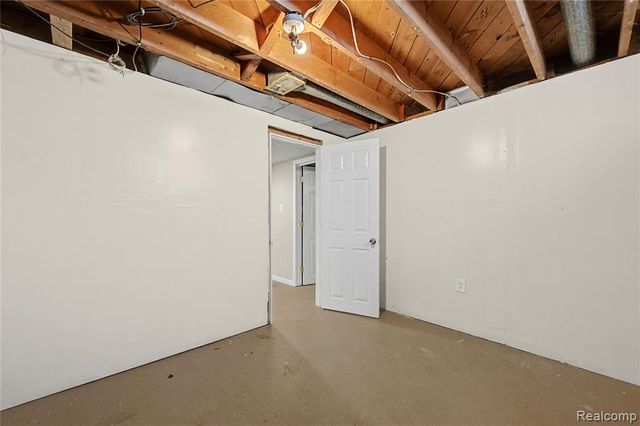 6753 Madison Street, Taylor, MI 48180