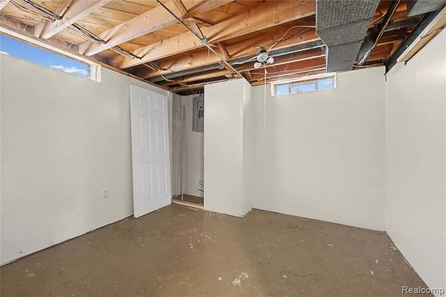 6753 Madison Street, Taylor, MI 48180