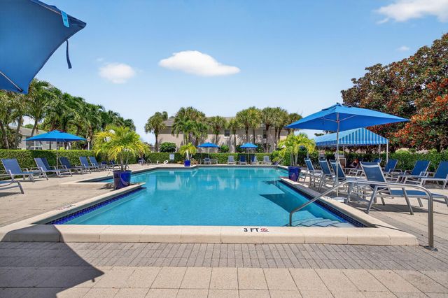 5166 Lake Catalina Drive D, Boca Raton, FL 33496