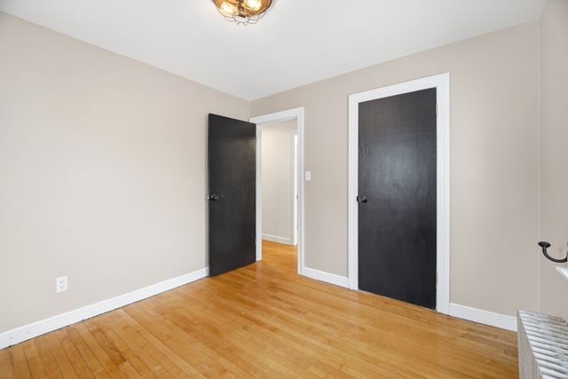 12 Bruce, Worcester, MA 01604