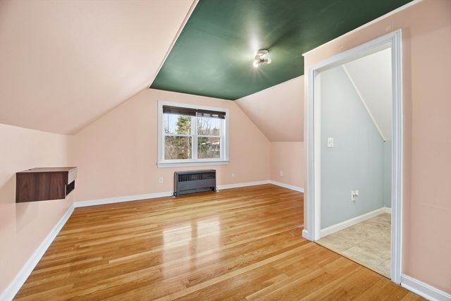 12 Bruce, Worcester, MA 01604