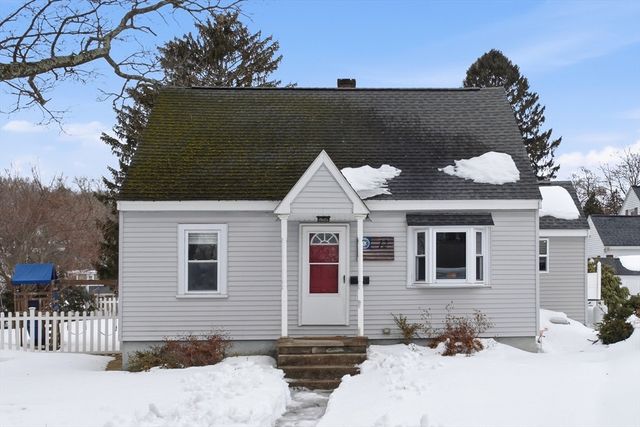 12 Bruce, Worcester, MA 01604