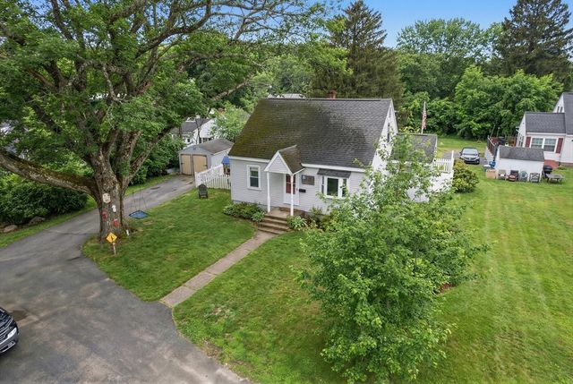 12 Bruce, Worcester, MA 01604