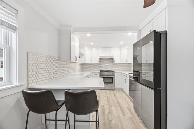 12 Bruce, Worcester, MA 01604