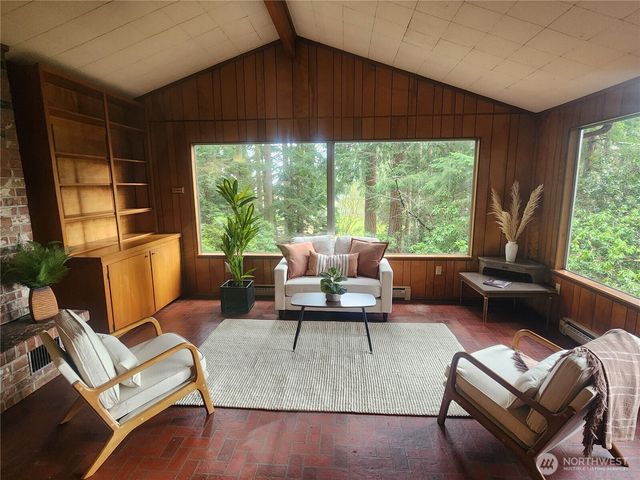 808 Woodsong Lane, Langley, WA 98260