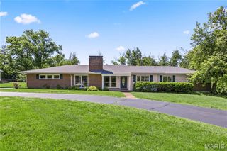 11546 Conway Road, St Louis, MO 63131