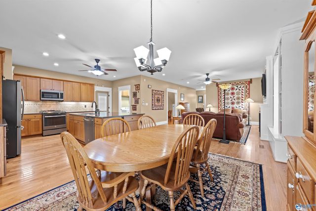 25558 Bain Road, Athens, AL 35613