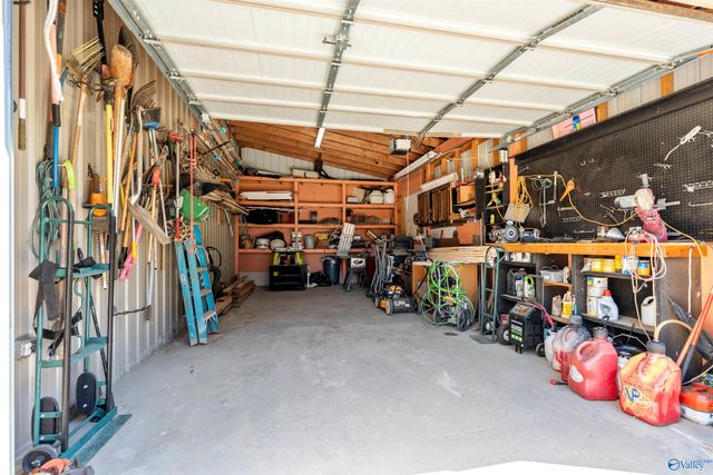 25558 Bain Road, Athens, AL 35613