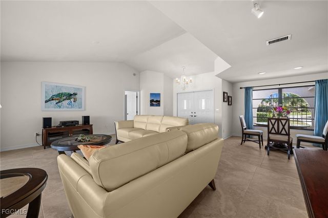 2758 8th AVE, St James City, FL 33956