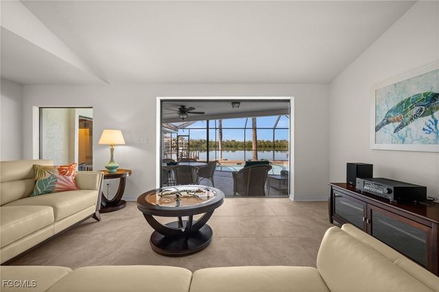 2758 8th AVE, St James City, FL 33956