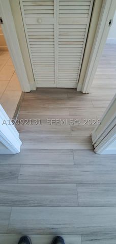 950 Brickell Bay Dr 1708, Miami, FL 33131