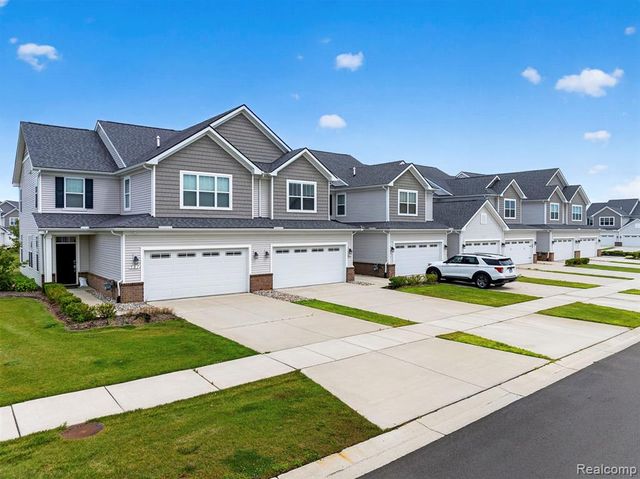 506 Maize Loop, Saline, MI 48176