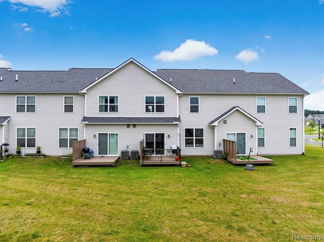 506 Maize Loop, Saline, MI 48176