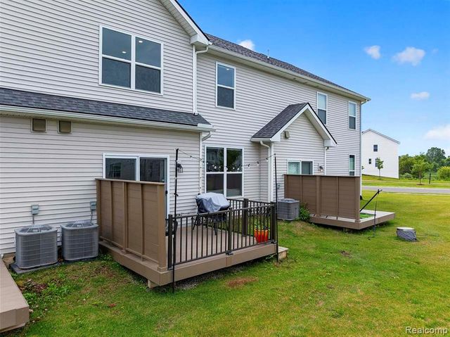 506 Maize Loop, Saline, MI 48176