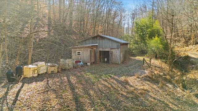 704 River Road, Church Hill, TN 37642