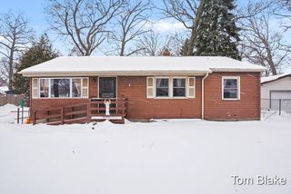 1736 Montague Avenue, Muskegon, MI 49441
