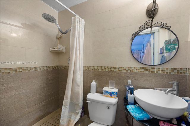 1975 SW 41st Ave, Fort Lauderdale, FL 33317