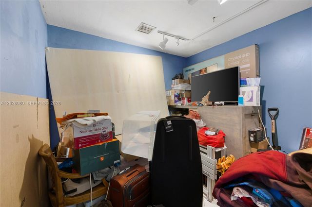 1975 SW 41st Ave, Fort Lauderdale, FL 33317