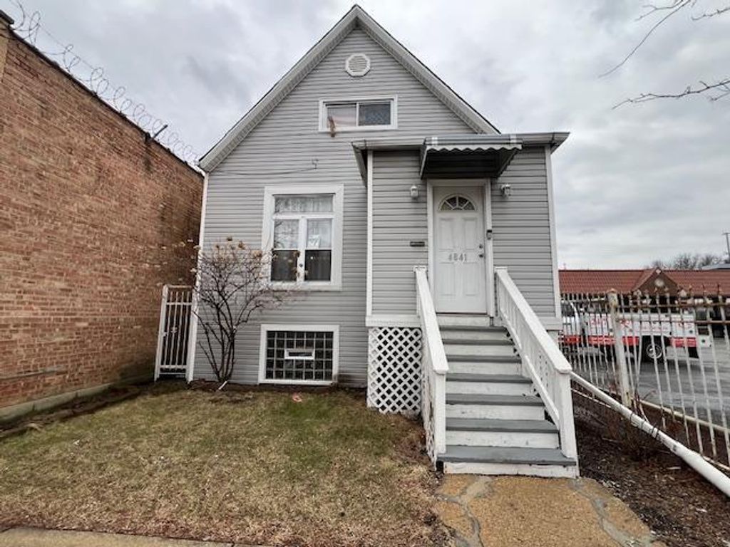 4841 W Armitage Avenue, Chicago, IL 60639
