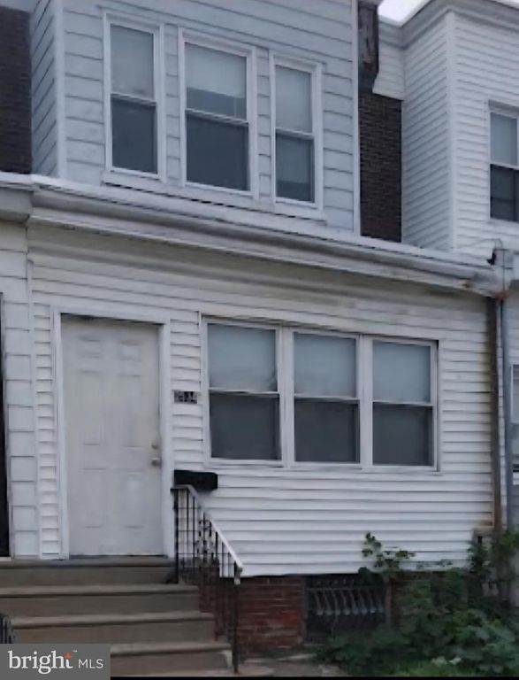 2534 S SHIELDS ST, Philadelphia, PA 19142