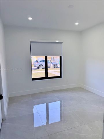 15235 SW 108th Ct, Miami, FL 33157