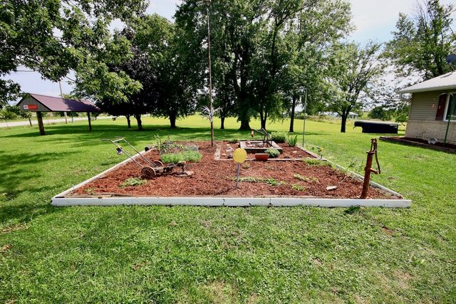 12197 211 Avenue, Van Wert, IA 50262