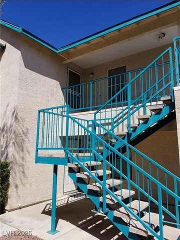 5221 Lindell Road 206, Las Vegas, NV 89118