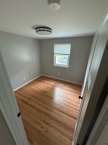 2930 Marshall Street, Ann Arbor, MI 48108
