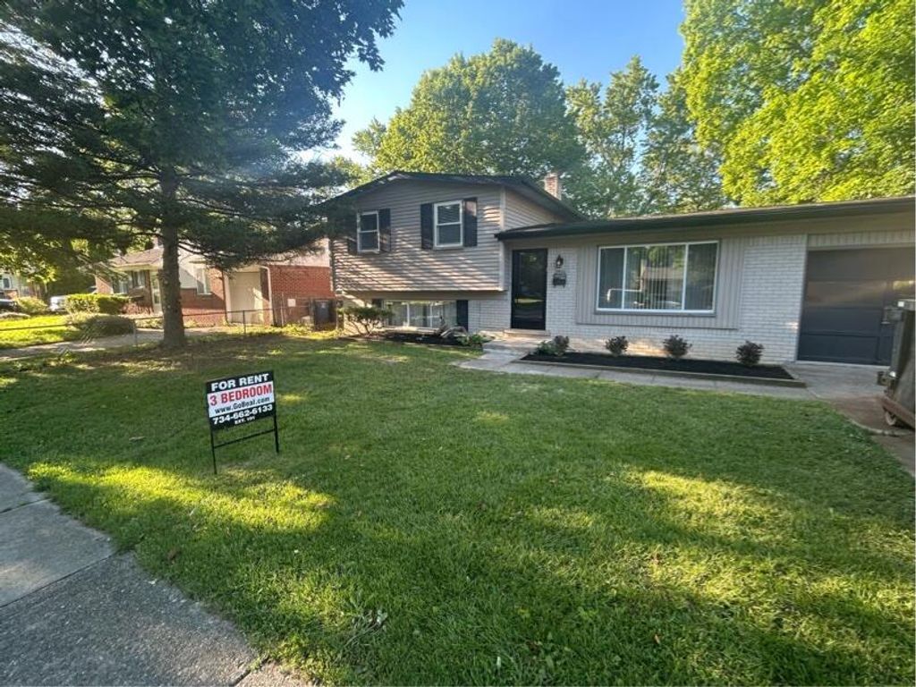 2930 Marshall Street, Ann Arbor, MI 48108