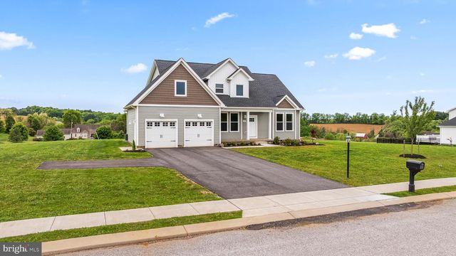 347 STEEPLE VIEW DR, Hanover, PA 17331