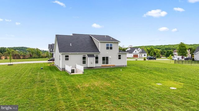 347 STEEPLE VIEW DR, Hanover, PA 17331