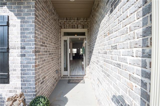 104 Eagle Heights Drive, Maysville, GA 30558