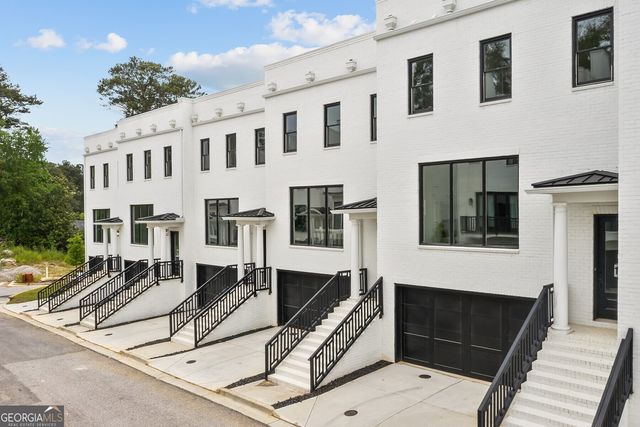 3667 Peachtree Road NE 13, Atlanta, GA 30319