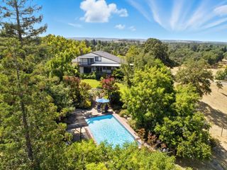 2545 Meadow Creek Rd, Lincoln, CA 95648