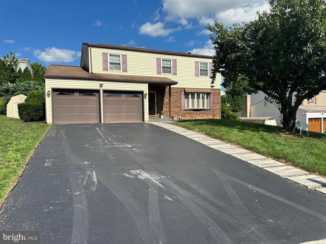 566 THRUSH CT, Harrisburg, PA 17111