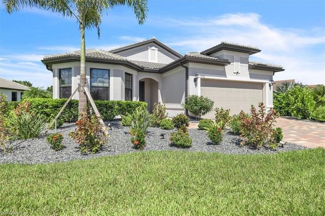 17146 Oakstead DR, Alva, FL 33920