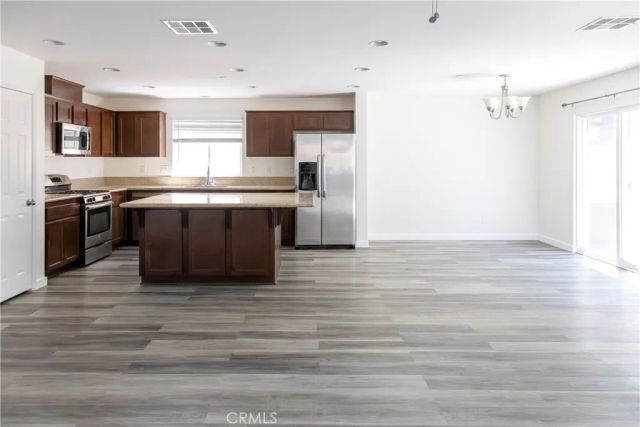 1305 Comfrey Leaf, Beaumont, CA 92223