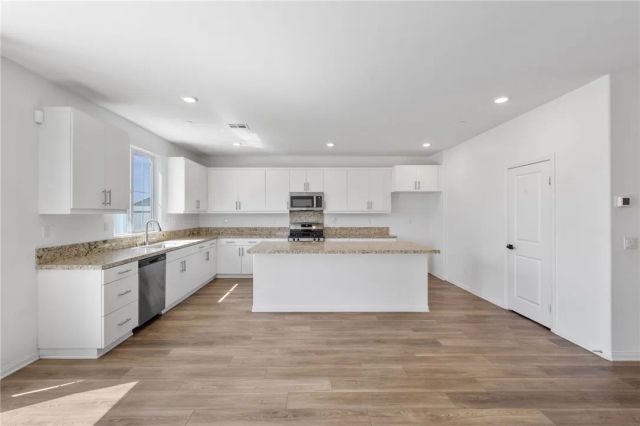 5117 Hoss, Hemet, CA 92545