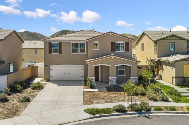 5117 Hoss, Hemet, CA 92545