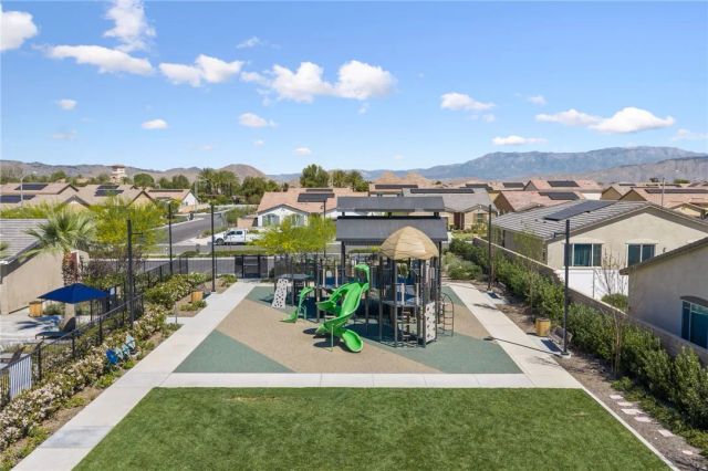 5117 Hoss, Hemet, CA 92545